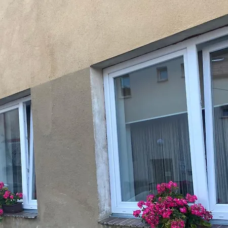 Linda * Klaster Hradiste nad Jizerou